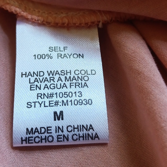 ANDREE BY UNIT Floral Embroidered Peach Tunic Top? Boho Lightweight Summer - Picture 9 of 9